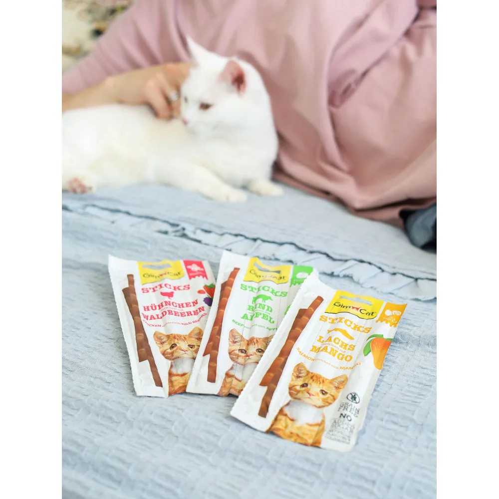 Ласощі GimCat Superfood Duo-Sticks для котів палички з яловичиною та яблуками 3 шт — фото 3