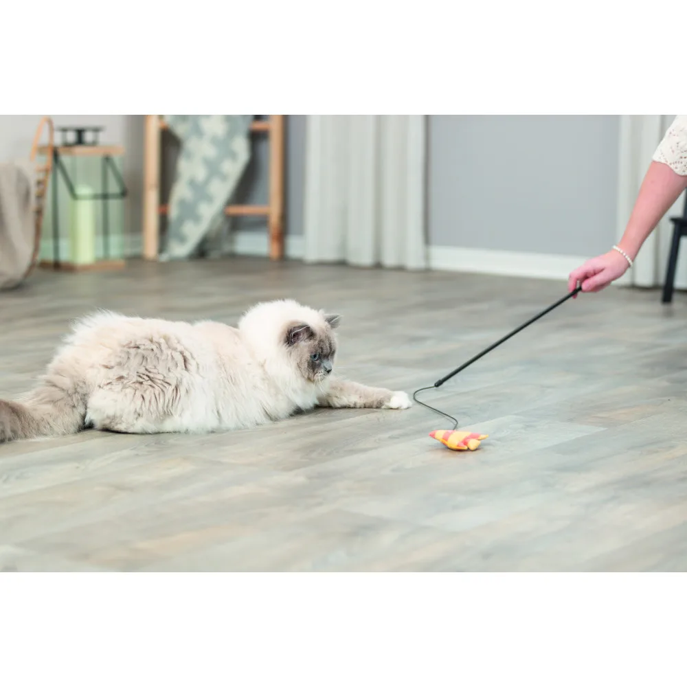 Іграшка Trixie для котів Паличка з плюшевою рибою 46 см — фото 4