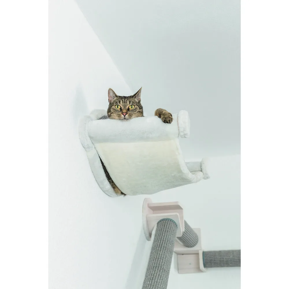 Гамак Trixie настінний для котів 54 х 28 х 33 см біло-сірий — фото 3