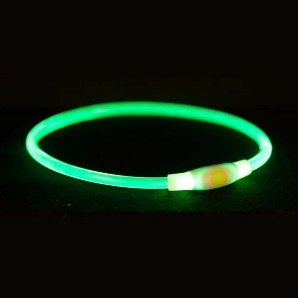 Нашийник Trixie Flash Light Ring USB для собак мигаючий силіконовий зелений розмір L–XL 65 см/8 мм — фото 2