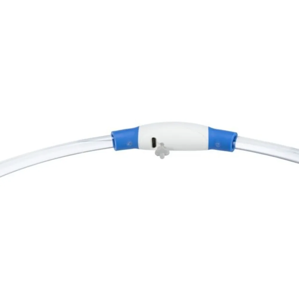 Нашийник Trixie Flash Light Ring USB для собак мигаючий силіконовий синій розмір S–M 40 см/8 мм — фото 3